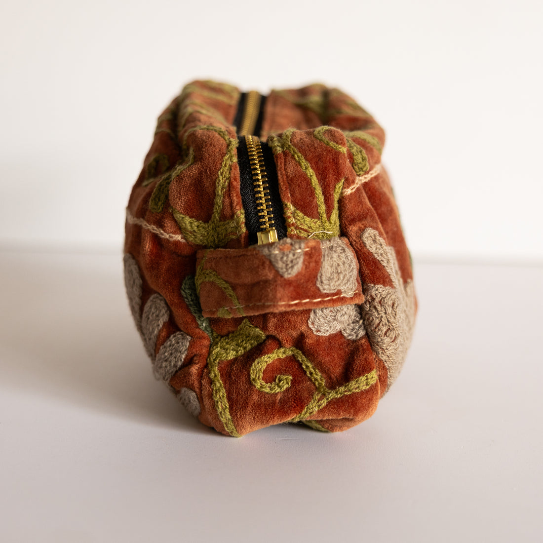 Cosmetic Velvet Tanishi