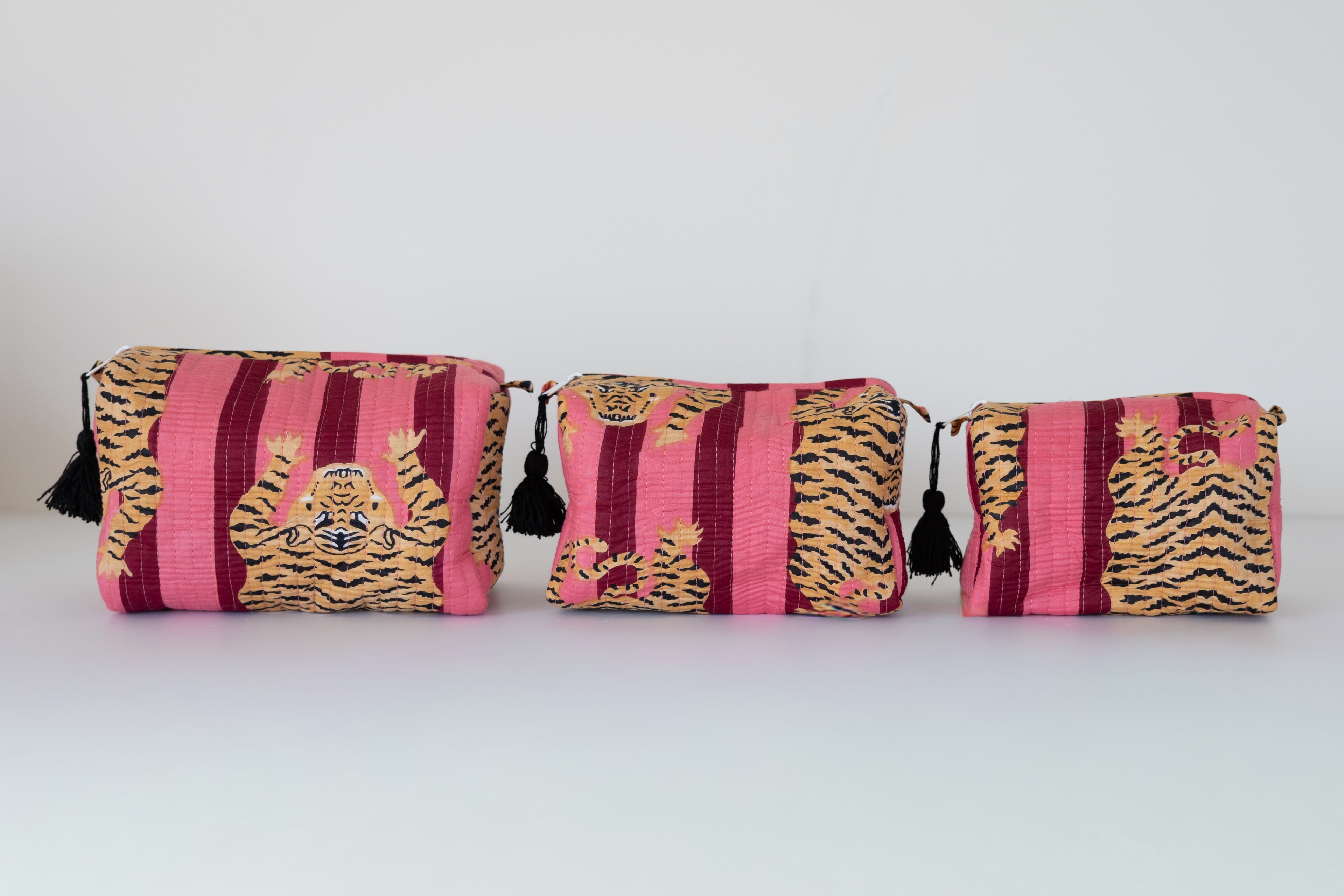 Cosmetic Tigri Pink