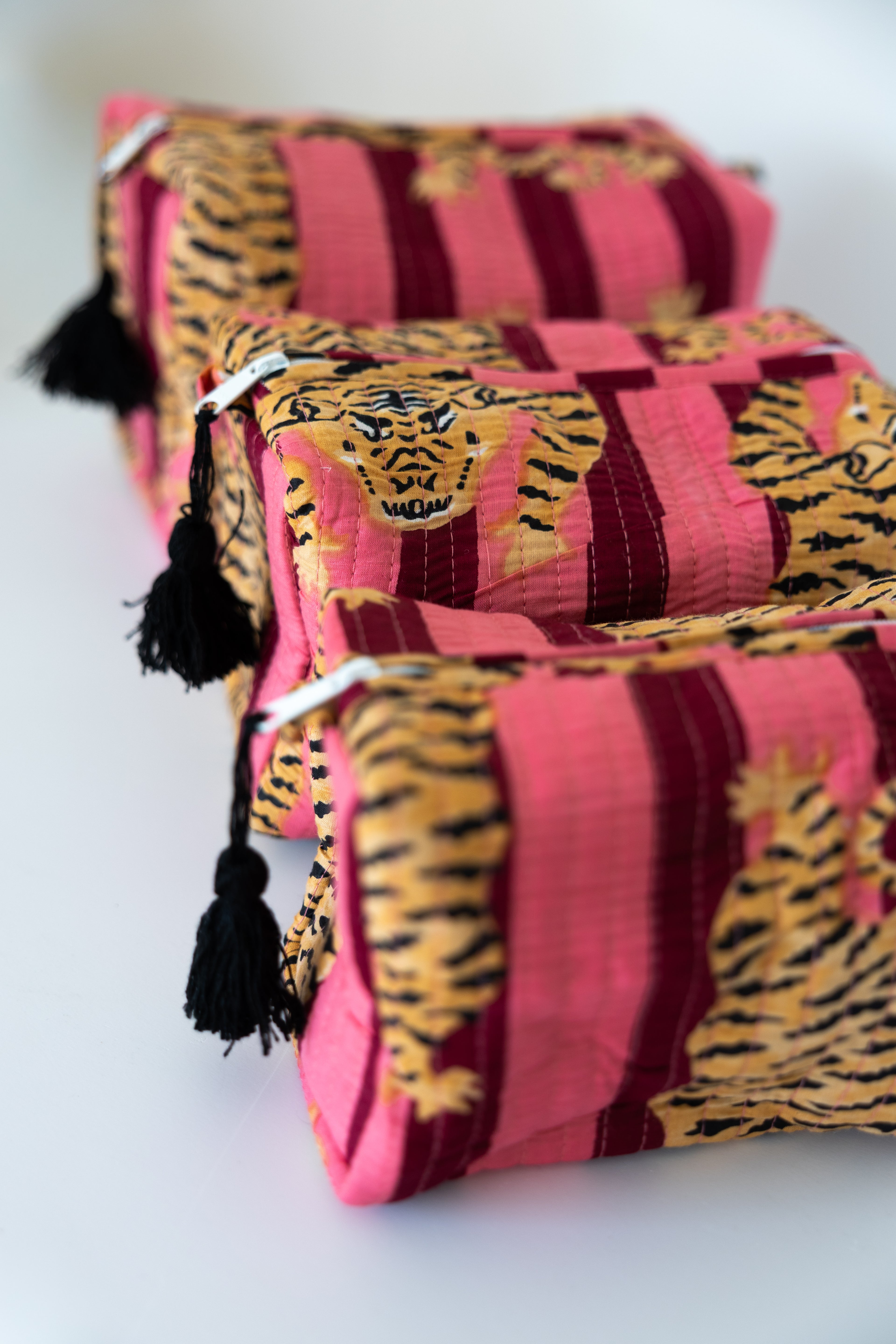 Cosmetic Tigri Pink