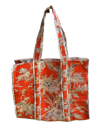 Tote Bush