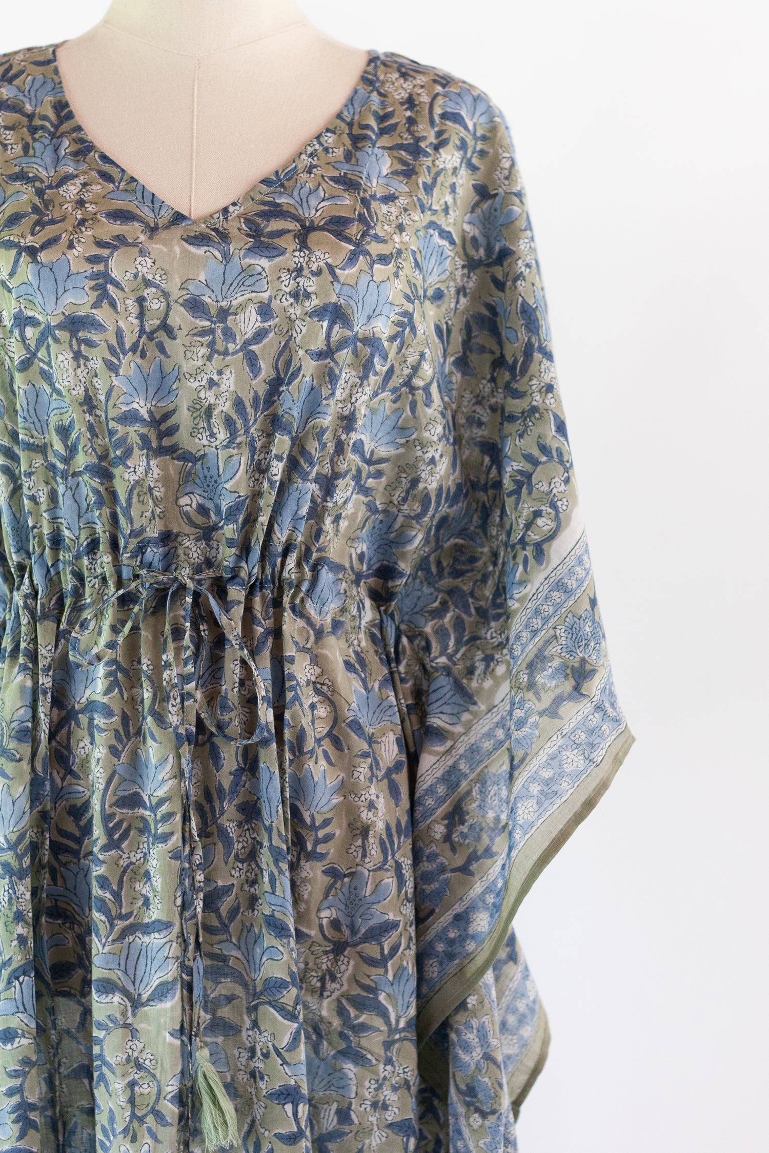 Long Kaftan Sai