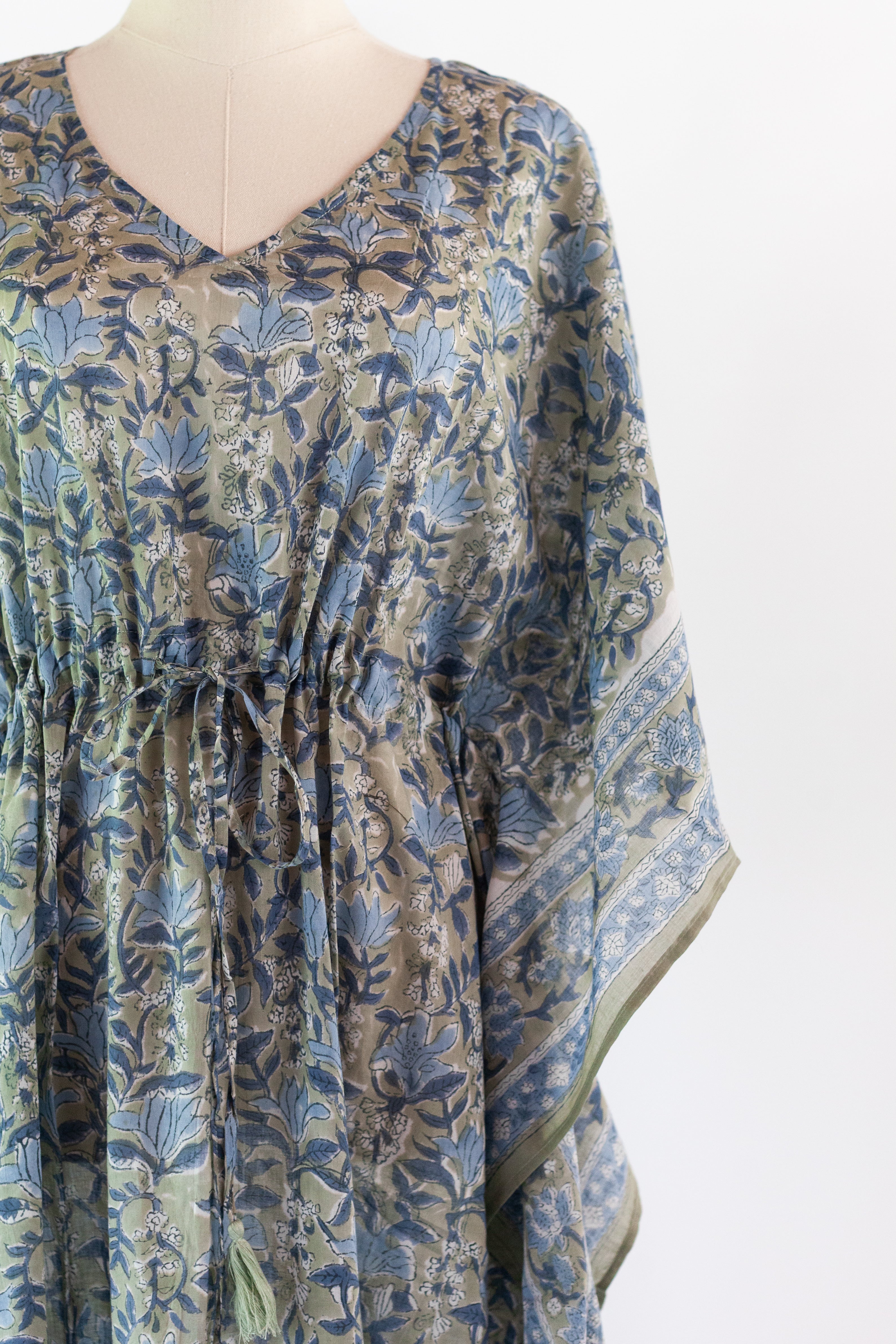 Long Kaftan Sai