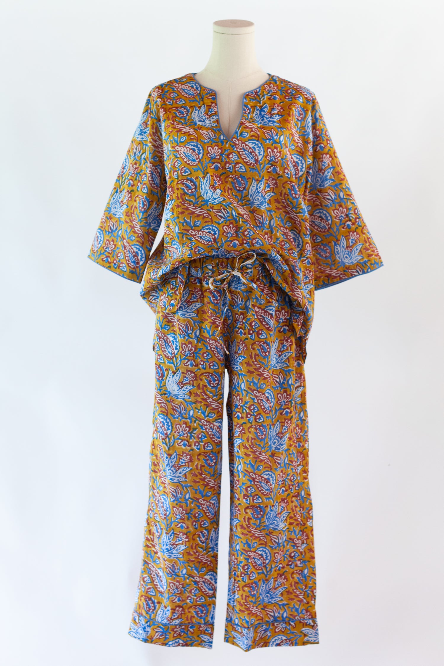 Pijama Narayan