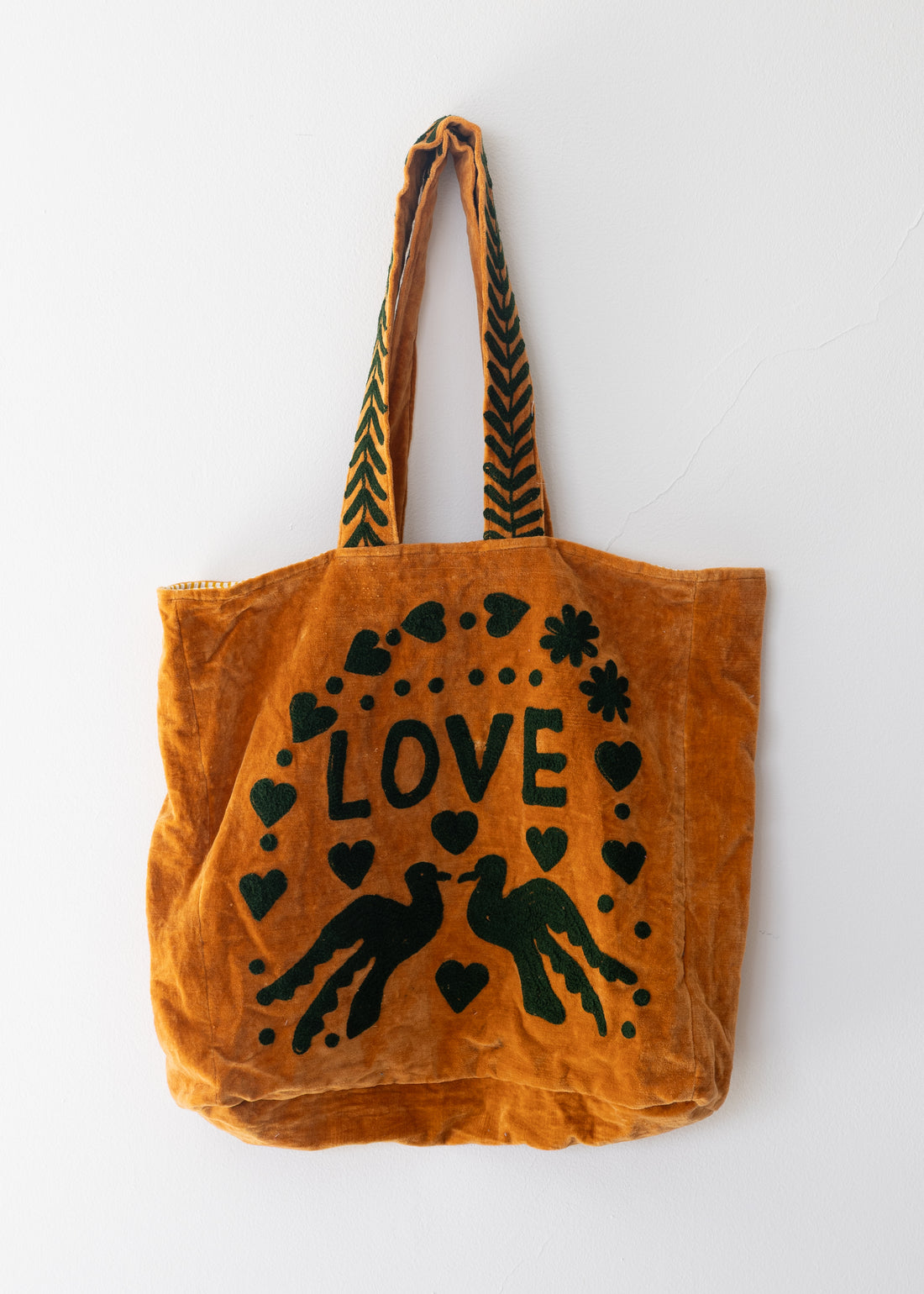 Tote Velvet Bordada Haldi